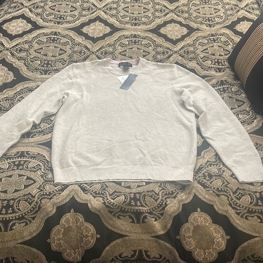 Bloomingdale’s the men shop sweater
